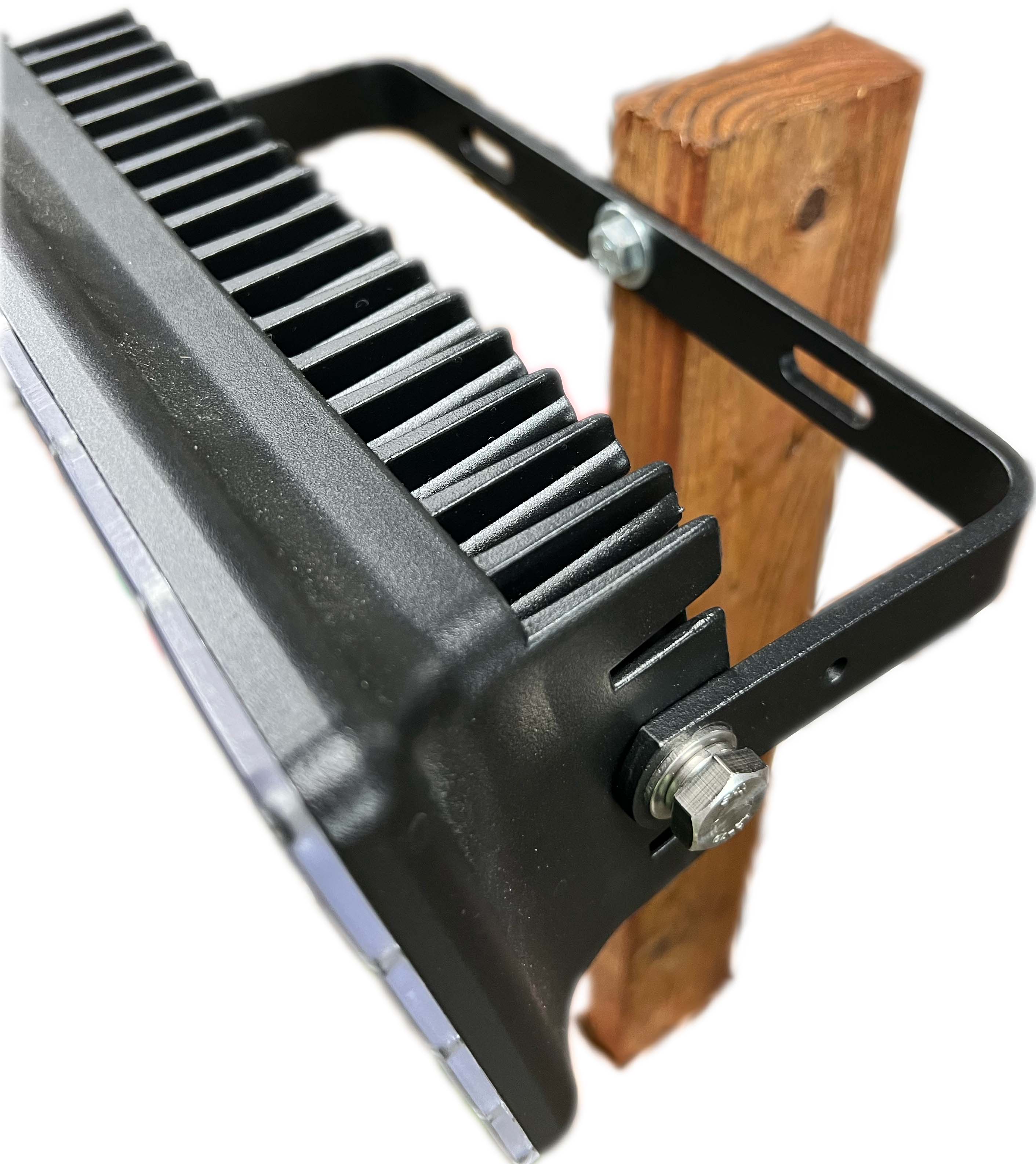 Above Water Green Fishing Light Mounting Bracket